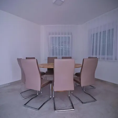 Apartamento Ema - Overlook Bosnia *