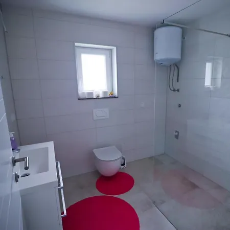 Apartamento Ema - Overlook Bosnia Bosanska Krupa