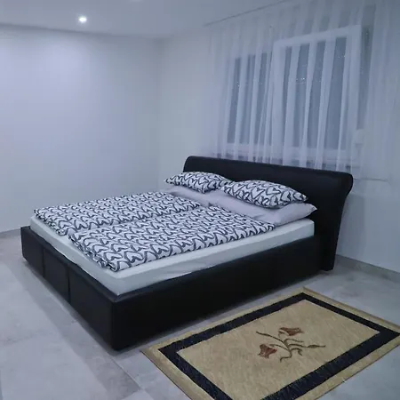 Apartamento Ema - Overlook Bosnia Bosanska Krupa